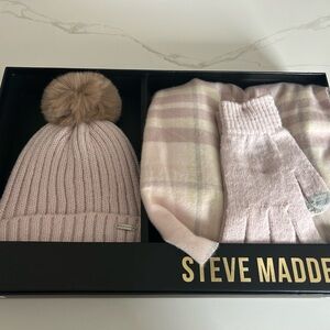 Steve Madden Pink Winter Set